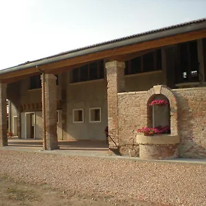 https://agriturismo-al-casale-lonigo.hotelinveneto.com